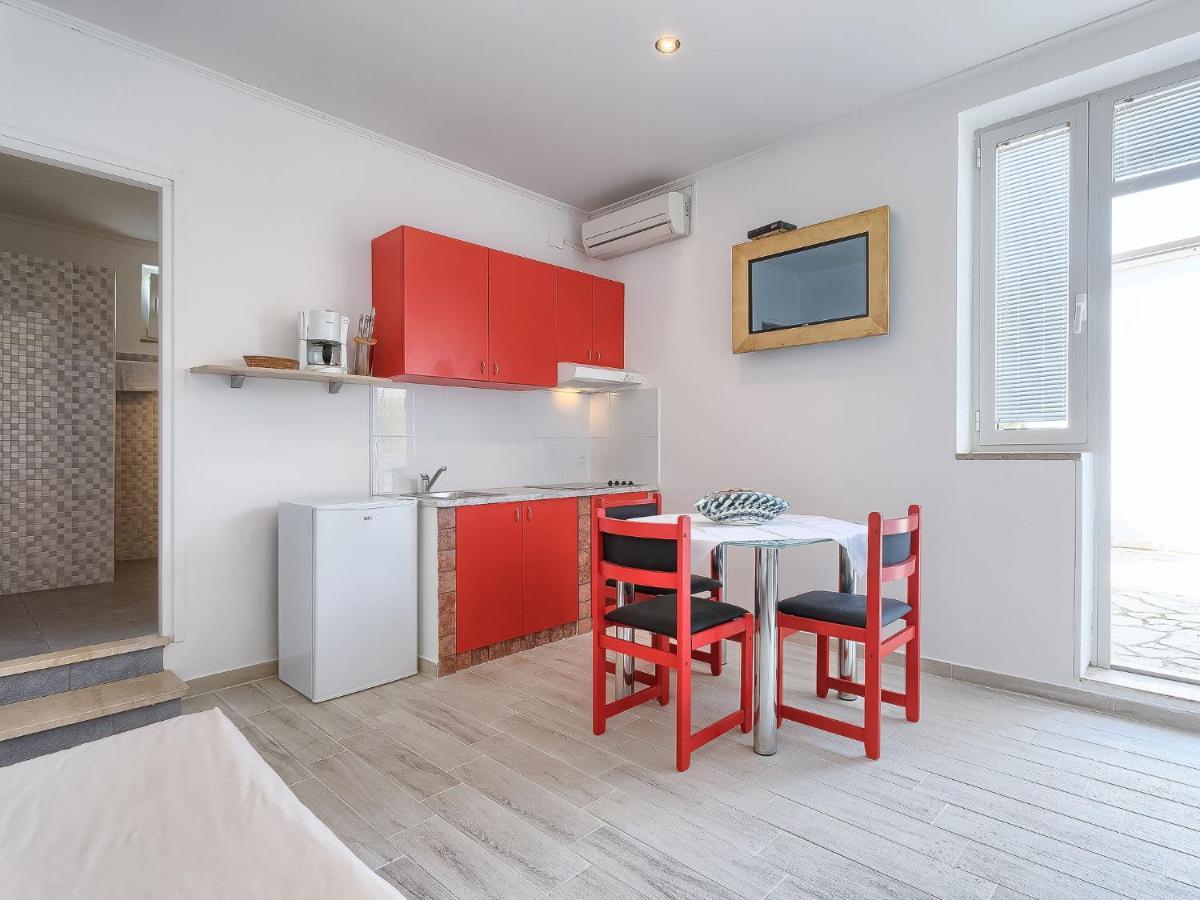 Apartment Nika-5 Umag Buitenkant foto